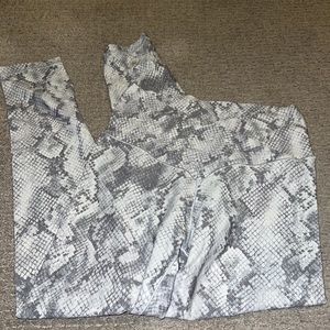 SNAKESKIN AERIE CROSSOVER 7/8 LEGGINGS